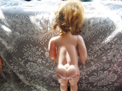 SAUCY WALKER BRUNETTE GOOD VIEW_03